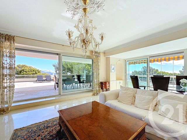 Appartement T4 à vendre - 4 pièces - 131.0 m2 - VILLENEUVE LOUBET - 06 - PROVENCE-ALPES-COTE-D-AZUR - Century 21 Marina Baie Des Anges