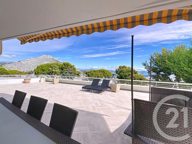 Appartement T4 à vendre - 4 pièces - 131.0 m2 - VILLENEUVE LOUBET - 06 - PROVENCE-ALPES-COTE-D-AZUR - Century 21 Marina Baie Des Anges