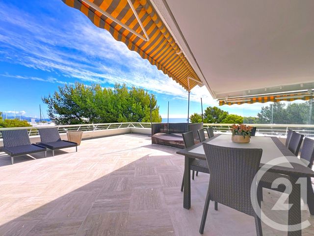Appartement T4 à vendre - 4 pièces - 131.0 m2 - VILLENEUVE LOUBET - 06 - PROVENCE-ALPES-COTE-D-AZUR - Century 21 Marina Baie Des Anges