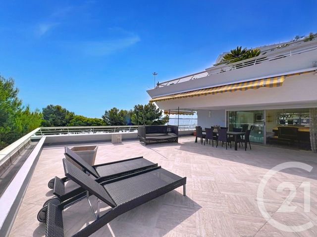Appartement T4 à vendre - 4 pièces - 131.0 m2 - VILLENEUVE LOUBET - 06 - PROVENCE-ALPES-COTE-D-AZUR - Century 21 Marina Baie Des Anges