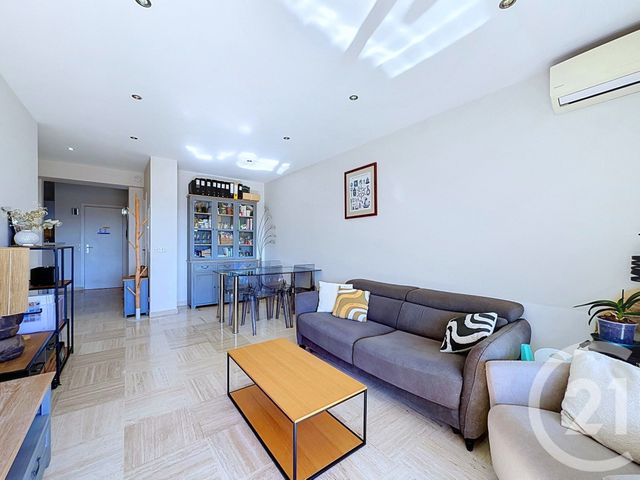 Appartement T2 à vendre - 2 pièces - 48.0 m2 - VILLENEUVE LOUBET - 06 - PROVENCE-ALPES-COTE-D-AZUR - Century 21 Marina Baie Des Anges