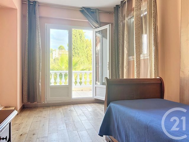 Afficher la photo en grand maison à vendre - 8 pièces - 401.0 m2 - VILLENEUVE LOUBET - 06 - PROVENCE-ALPES-COTE-D-AZUR - Century 21 Marina Baie Des Anges