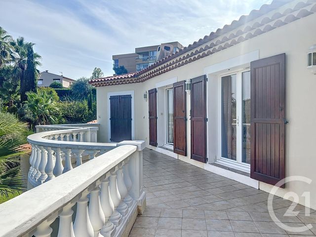 Afficher la photo en grand maison à vendre - 8 pièces - 401.0 m2 - VILLENEUVE LOUBET - 06 - PROVENCE-ALPES-COTE-D-AZUR - Century 21 Marina Baie Des Anges