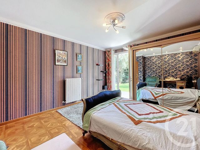Afficher la photo en grand maison à vendre - 8 pièces - 401.0 m2 - VILLENEUVE LOUBET - 06 - PROVENCE-ALPES-COTE-D-AZUR - Century 21 Marina Baie Des Anges