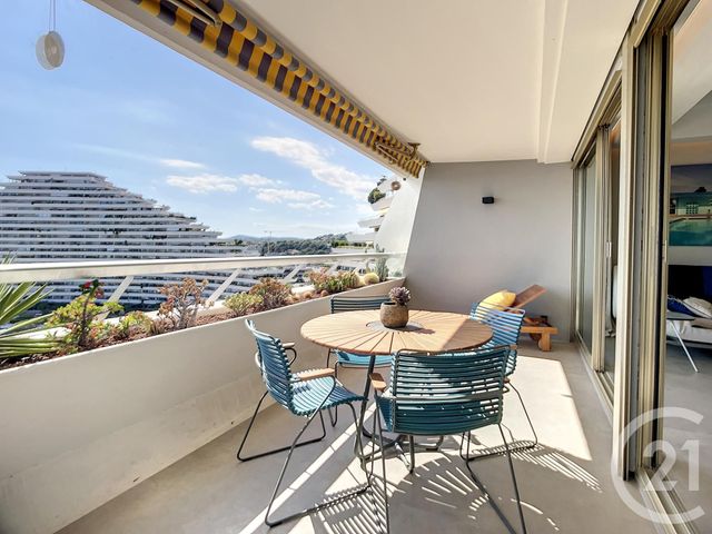 Appartement F2 à vendre - 2 pièces - 46.0 m2 - VILLENEUVE LOUBET - 06 - PROVENCE-ALPES-COTE-D-AZUR - Century 21 Marina Baie Des Anges