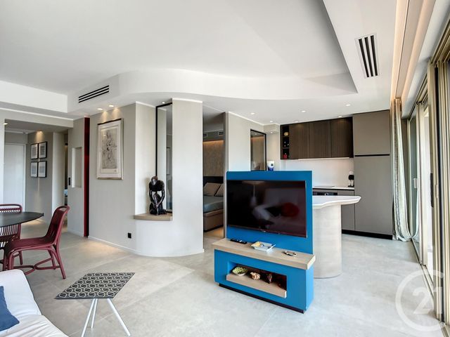 Appartement F2 à vendre - 2 pièces - 46.0 m2 - VILLENEUVE LOUBET - 06 - PROVENCE-ALPES-COTE-D-AZUR - Century 21 Marina Baie Des Anges