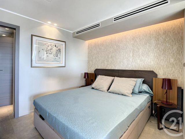 Appartement F2 à vendre - 2 pièces - 46.0 m2 - VILLENEUVE LOUBET - 06 - PROVENCE-ALPES-COTE-D-AZUR - Century 21 Marina Baie Des Anges