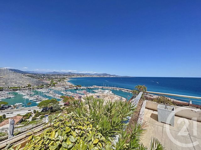 Appartement T4 à vendre - 4 pièces - 109.86 m2 - VILLENEUVE LOUBET - 06 - PROVENCE-ALPES-COTE-D-AZUR - Century 21 Marina Baie Des Anges