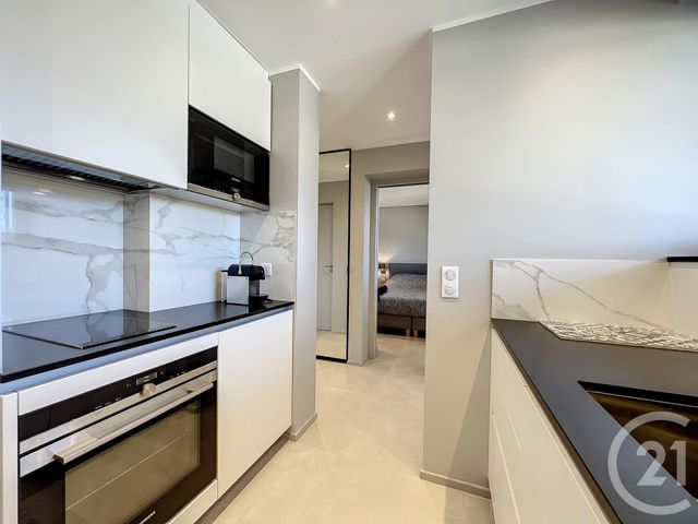 Appartement T3 à vendre - 3 pièces - 57.0 m2 - VILLENEUVE LOUBET - 06 - PROVENCE-ALPES-COTE-D-AZUR - Century 21 Marina Baie Des Anges