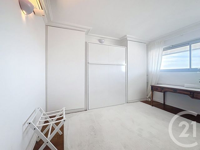 Appartement F4 à vendre - 4 pièces - 95.55 m2 - VILLENEUVE LOUBET - 06 - PROVENCE-ALPES-COTE-D-AZUR - Century 21 Marina Baie Des Anges