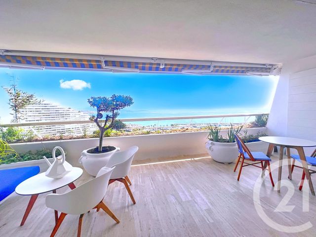 Appartement F4 à vendre - 4 pièces - 95.55 m2 - VILLENEUVE LOUBET - 06 - PROVENCE-ALPES-COTE-D-AZUR - Century 21 Marina Baie Des Anges
