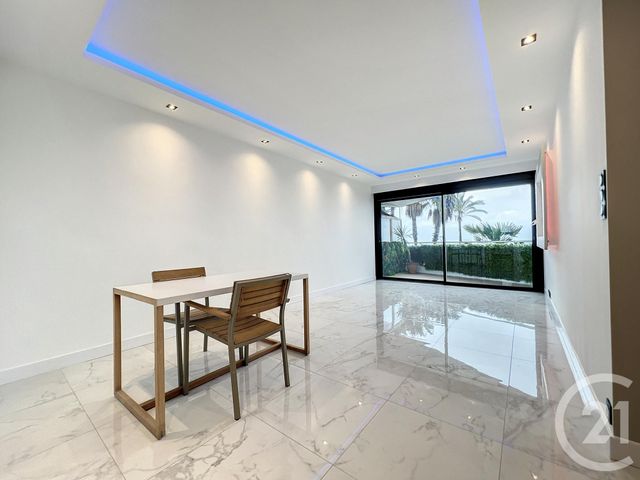 appartement à vendre - 2 pièces - 57.15 m2 - CAGNES SUR MER - 06 - PROVENCE-ALPES-COTE-D-AZUR - Century 21 Marina Baie Des Anges