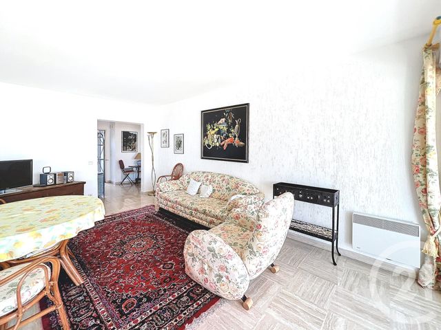 Afficher la photo en grand Appartement T2 à vendre - 2 pièces - 51.0 m2 - VILLENEUVE LOUBET - 06 - PROVENCE-ALPES-COTE-D-AZUR - Century 21 Marina Baie Des Anges