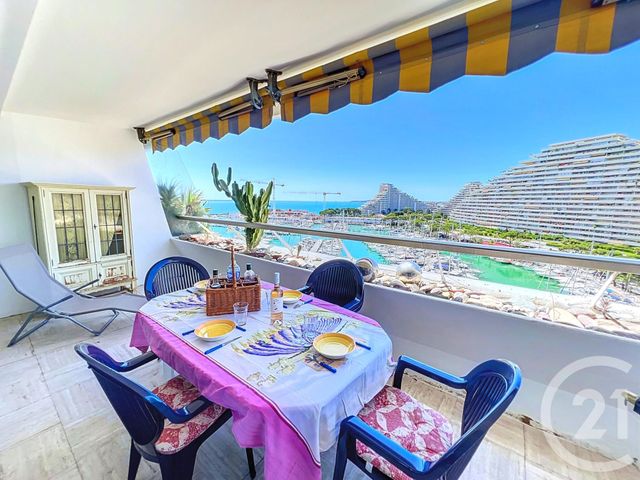 Afficher la photo en grand Appartement T2 à vendre - 2 pièces - 51.0 m2 - VILLENEUVE LOUBET - 06 - PROVENCE-ALPES-COTE-D-AZUR - Century 21 Marina Baie Des Anges