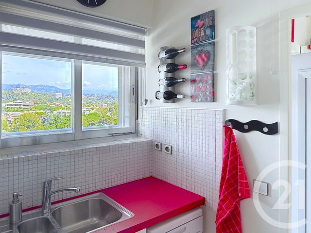 Appartement T3 à vendre - 3 pièces - 65.0 m2 - VILLENEUVE LOUBET - 06 - PROVENCE-ALPES-COTE-D-AZUR - Century 21 Marina Baie Des Anges