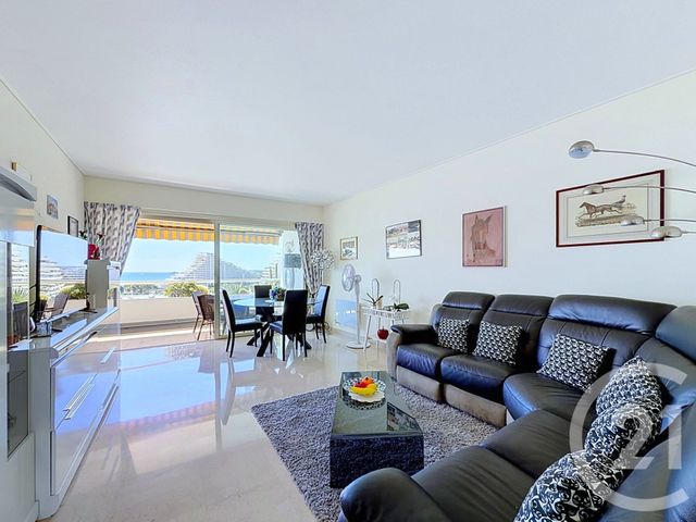 Appartement T3 à vendre - 3 pièces - 65.0 m2 - VILLENEUVE LOUBET - 06 - PROVENCE-ALPES-COTE-D-AZUR - Century 21 Marina Baie Des Anges