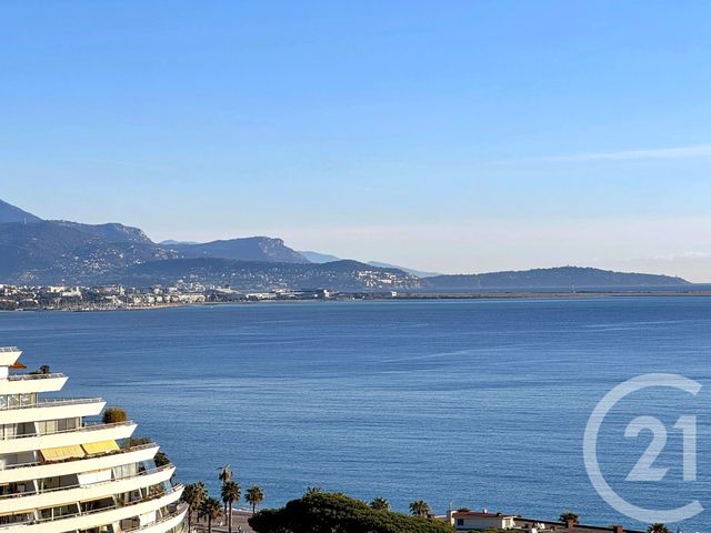 Appartement T3 à vendre - 3 pièces - 54.0 m2 - VILLENEUVE LOUBET - 06 - PROVENCE-ALPES-COTE-D-AZUR - Century 21 Marina Baie Des Anges