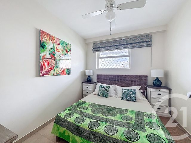 Appartement F4 à vendre - 4 pièces - 91.93 m2 - VILLENEUVE LOUBET - 06 - PROVENCE-ALPES-COTE-D-AZUR - Century 21 Marina Baie Des Anges