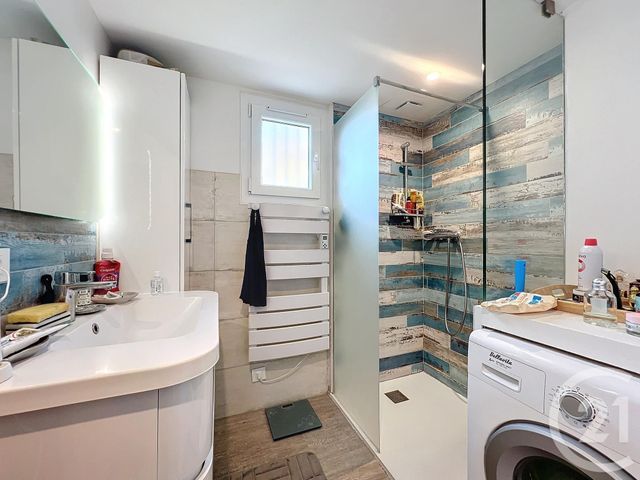 Appartement T2 à louer - 2 pièces - 52.0 m2 - VILLENEUVE LOUBET - 06 - PROVENCE-ALPES-COTE-D-AZUR - Century 21 Marina Baie Des Anges