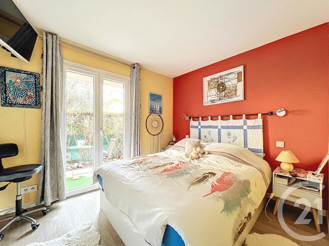 Appartement T2 à louer - 2 pièces - 52.0 m2 - VILLENEUVE LOUBET - 06 - PROVENCE-ALPES-COTE-D-AZUR - Century 21 Marina Baie Des Anges