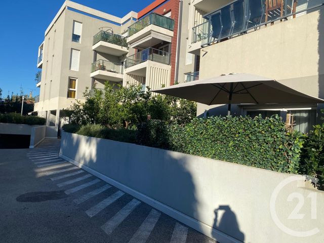 Appartement F2 à vendre - 2 pièces - 47.15 m2 - ANTIBES - 06 - PROVENCE-ALPES-COTE-D-AZUR - Century 21 Marina Baie Des Anges