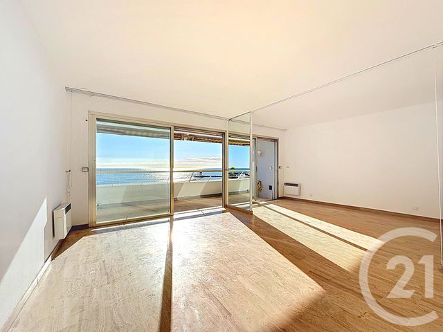 Appartement T2 à vendre - 2 pièces - 56.25 m2 - VILLENEUVE LOUBET - 06 - PROVENCE-ALPES-COTE-D-AZUR - Century 21 Marina Baie Des Anges