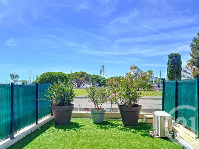Appartement Studio à vendre - 1 pièce - 22.0 m2 - VILLENEUVE LOUBET - 06 - PROVENCE-ALPES-COTE-D-AZUR - Century 21 Marina Baie Des Anges
