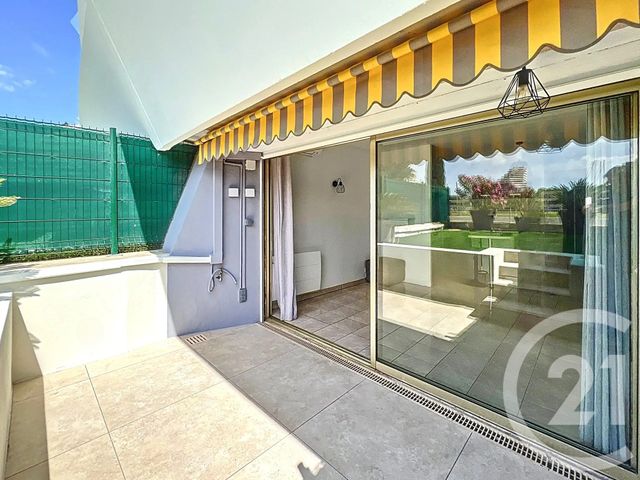 Appartement Studio à vendre - 1 pièce - 22.0 m2 - VILLENEUVE LOUBET - 06 - PROVENCE-ALPES-COTE-D-AZUR - Century 21 Marina Baie Des Anges