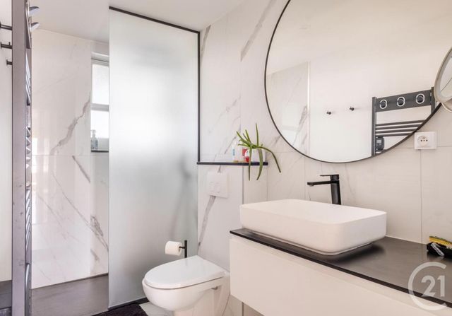 Appartement F3 à vendre - 3 pièces - 80.0 m2 - VILLENEUVE LOUBET - 06 - PROVENCE-ALPES-COTE-D-AZUR - Century 21 Marina Baie Des Anges