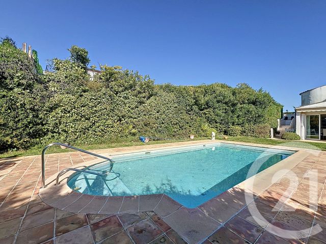 maison à vendre - 6 pièces - 200.0 m2 - VILLENEUVE LOUBET - 06 - PROVENCE-ALPES-COTE-D-AZUR - Century 21 Marina Baie Des Anges