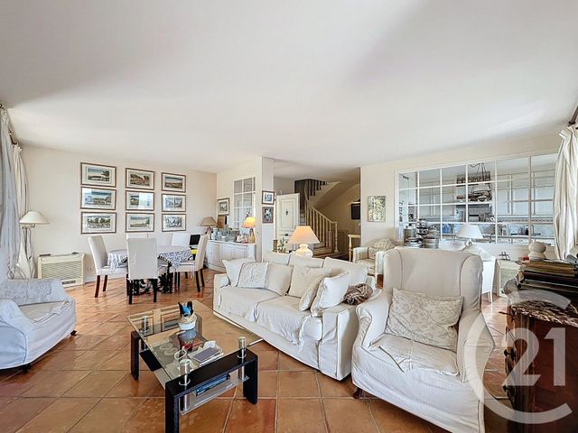 maison à vendre - 6 pièces - 200.0 m2 - VILLENEUVE LOUBET - 06 - PROVENCE-ALPES-COTE-D-AZUR - Century 21 Marina Baie Des Anges