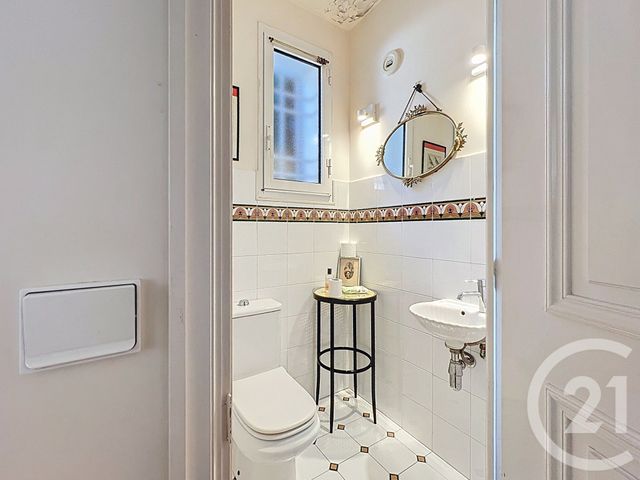 maison à vendre - 6 pièces - 200.0 m2 - VILLENEUVE LOUBET - 06 - PROVENCE-ALPES-COTE-D-AZUR - Century 21 Marina Baie Des Anges