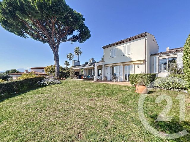 maison à vendre - 6 pièces - 200.0 m2 - VILLENEUVE LOUBET - 06 - PROVENCE-ALPES-COTE-D-AZUR - Century 21 Marina Baie Des Anges