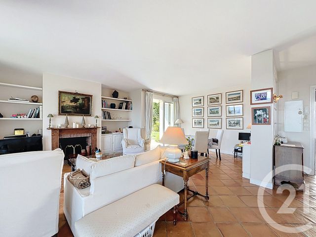 maison à vendre - 6 pièces - 200.0 m2 - VILLENEUVE LOUBET - 06 - PROVENCE-ALPES-COTE-D-AZUR - Century 21 Marina Baie Des Anges