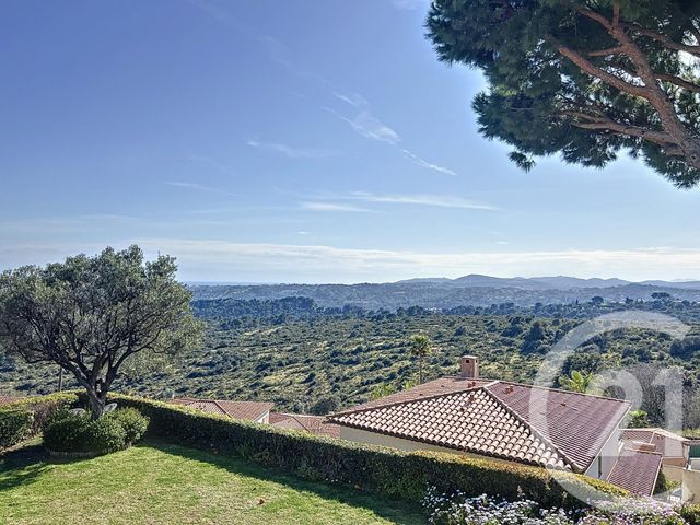 maison à vendre - 6 pièces - 200.0 m2 - VILLENEUVE LOUBET - 06 - PROVENCE-ALPES-COTE-D-AZUR - Century 21 Marina Baie Des Anges