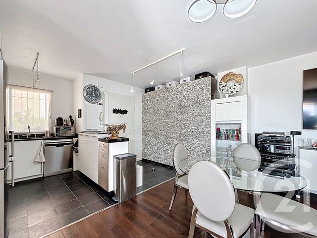 Appartement F3 à vendre - 3 pièces - 63.0 m2 - VILLENEUVE LOUBET - 06 - PROVENCE-ALPES-COTE-D-AZUR - Century 21 Marina Baie Des Anges