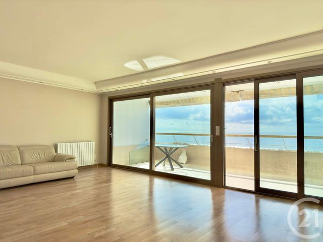 Appartement T4 à vendre - 4 pièces - 110.0 m2 - VILLENEUVE LOUBET - 06 - PROVENCE-ALPES-COTE-D-AZUR - Century 21 Marina Baie Des Anges