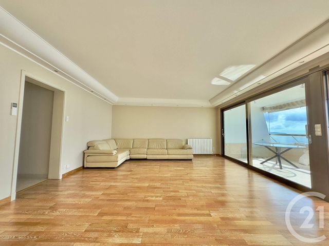 Appartement T4 à vendre - 4 pièces - 110.0 m2 - VILLENEUVE LOUBET - 06 - PROVENCE-ALPES-COTE-D-AZUR - Century 21 Marina Baie Des Anges