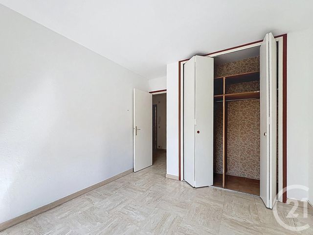 Appartement F2 à vendre - 2 pièces - 53.0 m2 - VENCE - 06 - PROVENCE-ALPES-COTE-D-AZUR - Century 21 Marina Baie Des Anges