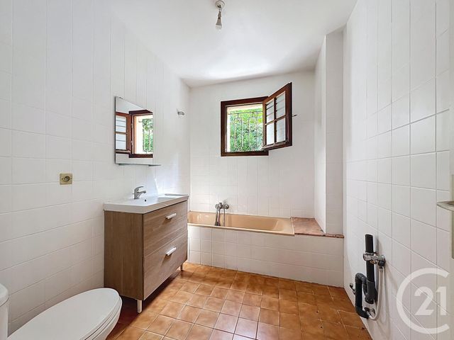 Appartement F2 à vendre - 2 pièces - 53.0 m2 - VENCE - 06 - PROVENCE-ALPES-COTE-D-AZUR - Century 21 Marina Baie Des Anges