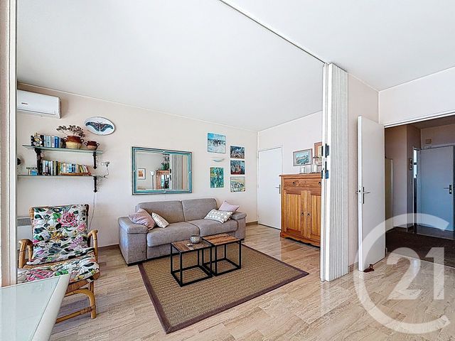Appartement F3 à vendre - 3 pièces - 77.86 m2 - VILLENEUVE LOUBET - 06 - PROVENCE-ALPES-COTE-D-AZUR - Century 21 Marina Baie Des Anges