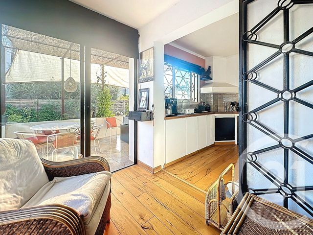 maison à vendre - 6 pièces - 127.37 m2 - VILLENEUVE LOUBET - 06 - PROVENCE-ALPES-COTE-D-AZUR - Century 21 Marina Baie Des Anges