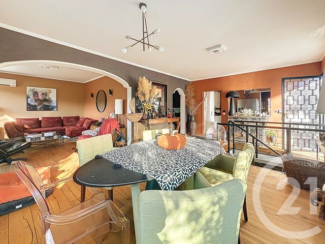 maison à vendre - 6 pièces - 127.37 m2 - VILLENEUVE LOUBET - 06 - PROVENCE-ALPES-COTE-D-AZUR - Century 21 Marina Baie Des Anges