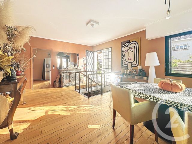 maison à vendre - 6 pièces - 127.37 m2 - VILLENEUVE LOUBET - 06 - PROVENCE-ALPES-COTE-D-AZUR - Century 21 Marina Baie Des Anges