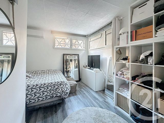 maison à vendre - 6 pièces - 127.37 m2 - VILLENEUVE LOUBET - 06 - PROVENCE-ALPES-COTE-D-AZUR - Century 21 Marina Baie Des Anges