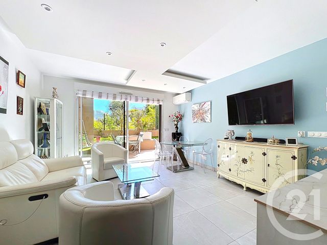 Appartement T3 à vendre - 3 pièces - 62.0 m2 - VILLENEUVE LOUBET - 06 - PROVENCE-ALPES-COTE-D-AZUR - Century 21 Marina Baie Des Anges