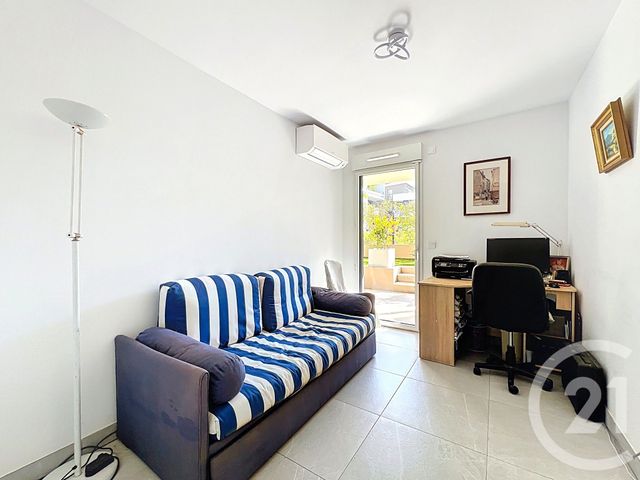 Appartement T3 à vendre - 3 pièces - 62.0 m2 - VILLENEUVE LOUBET - 06 - PROVENCE-ALPES-COTE-D-AZUR - Century 21 Marina Baie Des Anges