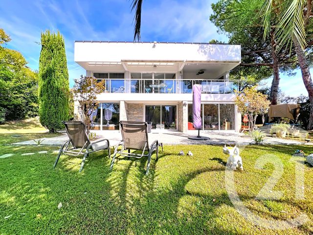 maison à vendre - 7 pièces - 186.0 m2 - BIOT - 06 - PROVENCE-ALPES-COTE-D-AZUR - Century 21 Marina Baie Des Anges