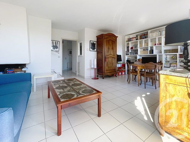 maison à vendre - 5 pièces - 89.0 m2 - VILLENEUVE LOUBET - 06 - PROVENCE-ALPES-COTE-D-AZUR - Century 21 Marina Baie Des Anges