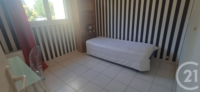 maison à vendre - 5 pièces - 89.0 m2 - VILLENEUVE LOUBET - 06 - PROVENCE-ALPES-COTE-D-AZUR - Century 21 Marina Baie Des Anges